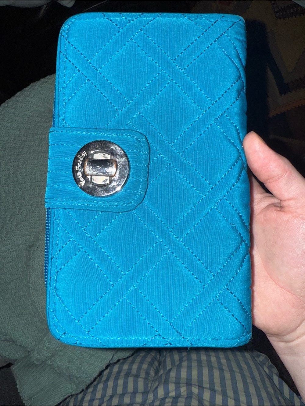 Vera Bradley wallet some wear on the clasp blue